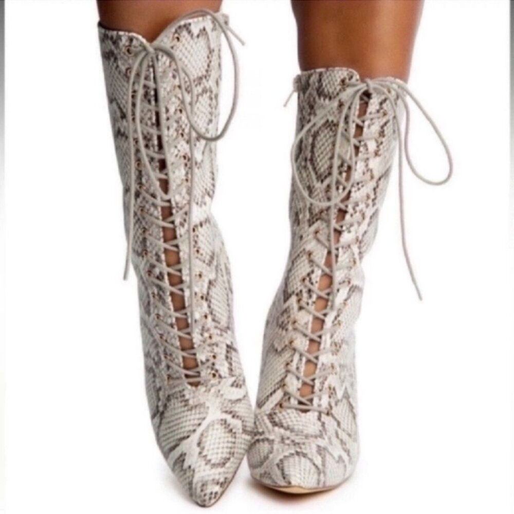 Beautiful Snake Pointy Toe Boots Size 6 - Picture 5 of 12